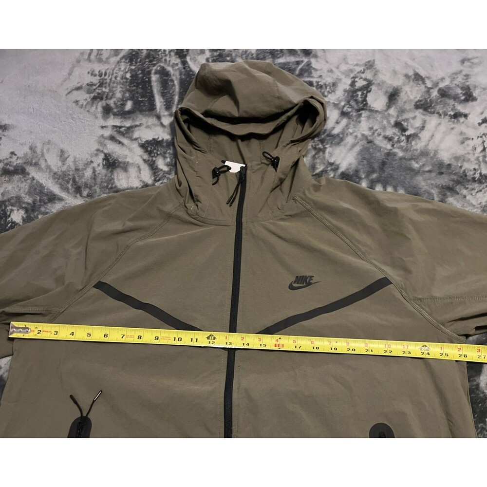 LARGE Nike Tech Men's Woven Jacket (Medium Olive/Medium Olive/Black) - Picture 5 of 9
